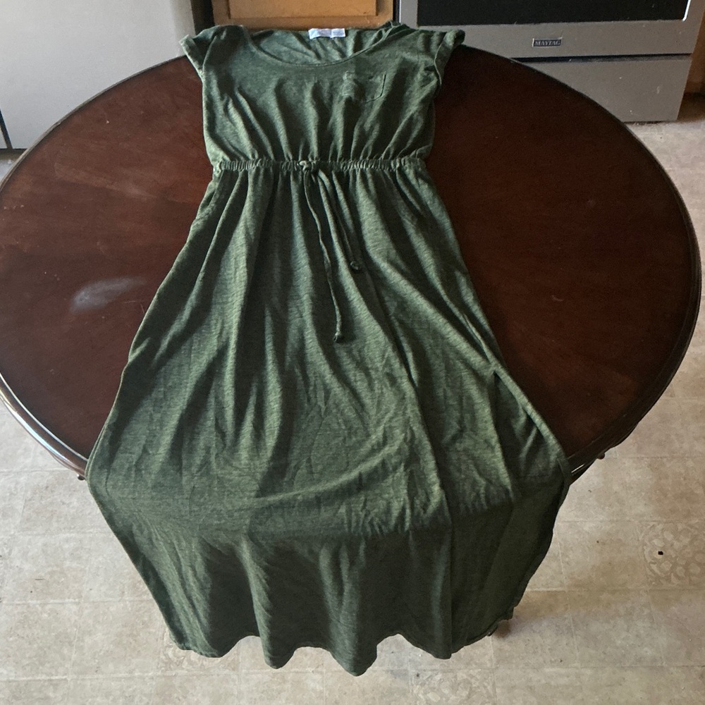 Olive Green Women’s Cinched Waist Maxi Dress